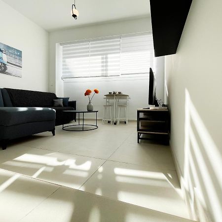 Apartamento Soho Cozy 55Sqm Studio In Atenas Exterior foto