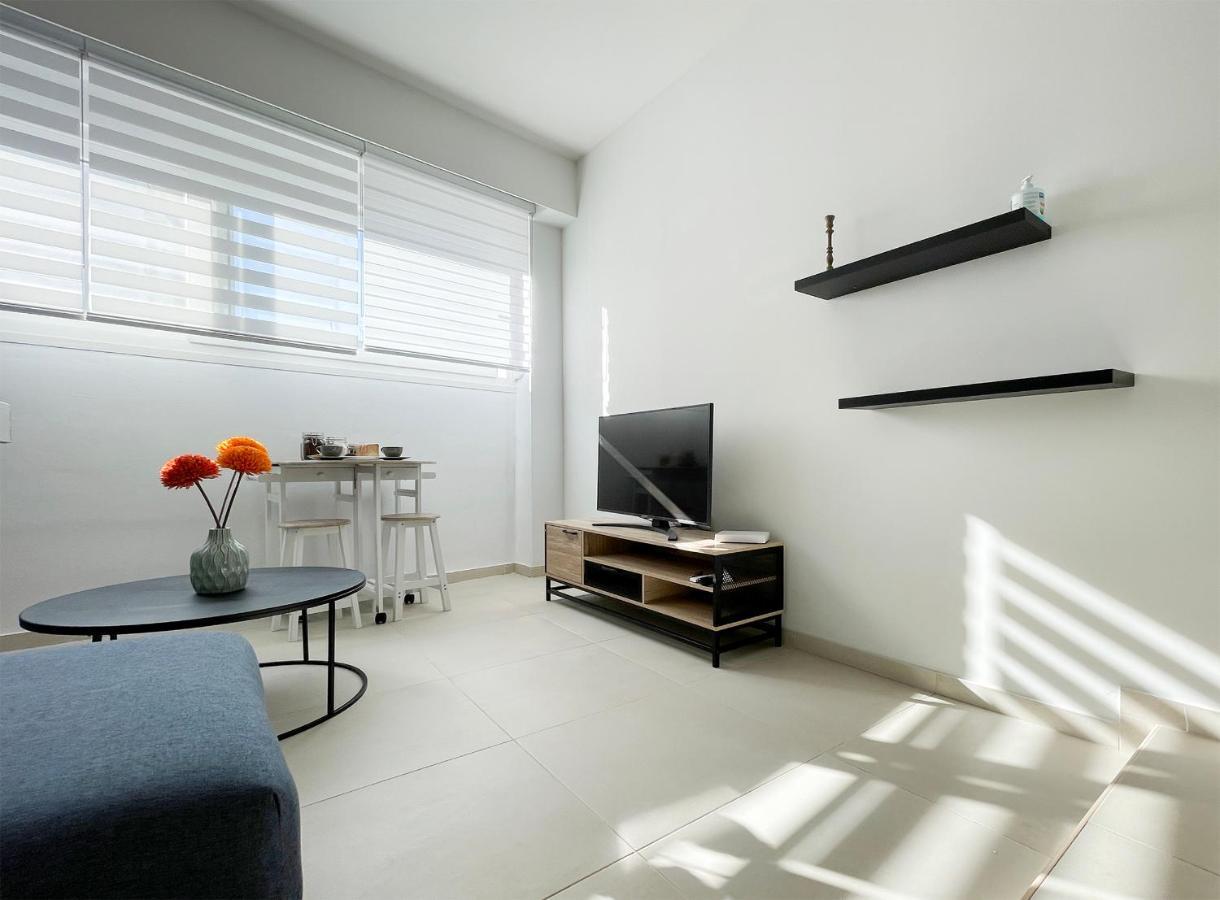 Apartamento Soho Cozy 55Sqm Studio In Atenas Exterior foto